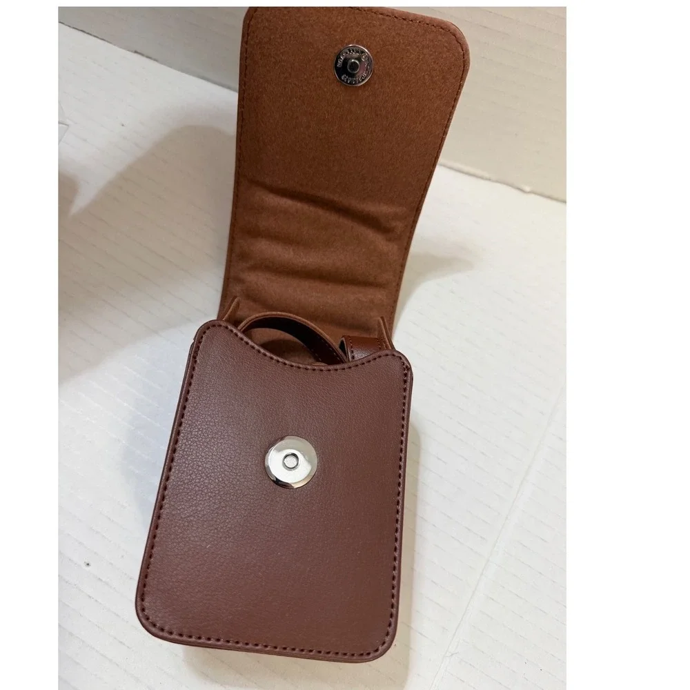 New Samsung Galaxy Camera Pouch‎ Brown Leather with Strap